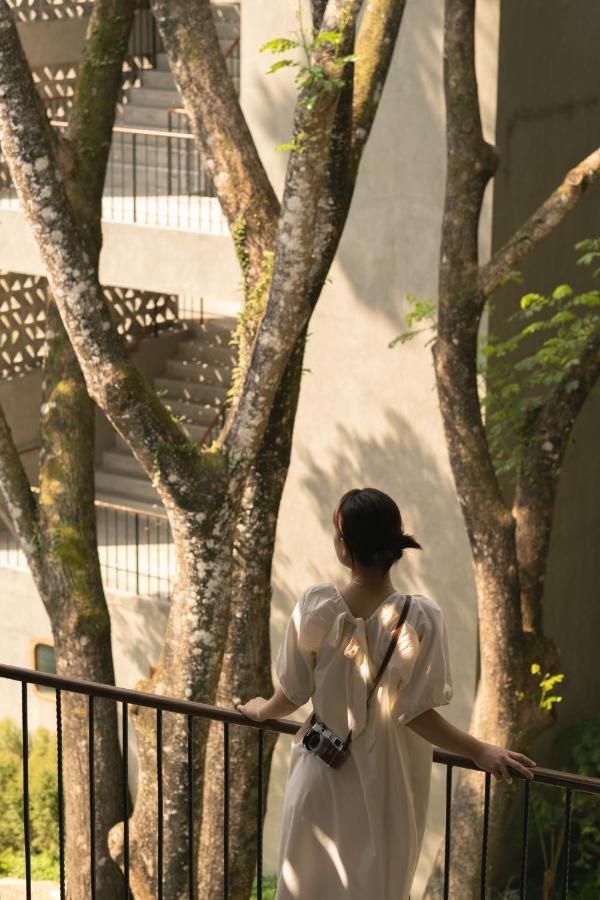 ホテル Proud Phu Fah Muang チエンマイ エクステリア 写真